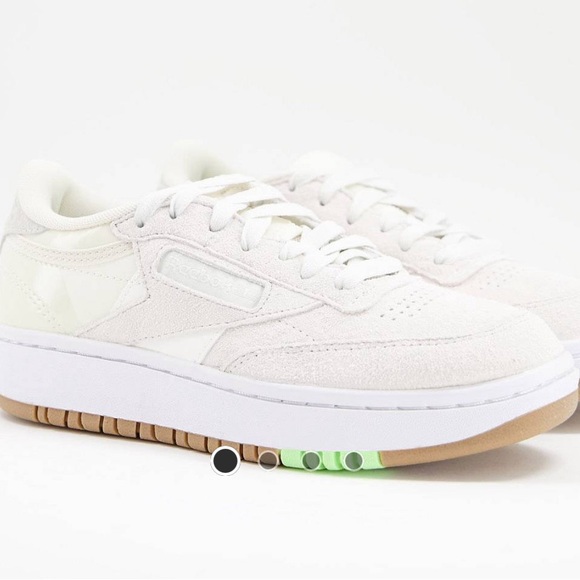 Women’s Reebok Sneakers - Picture 5 of 5